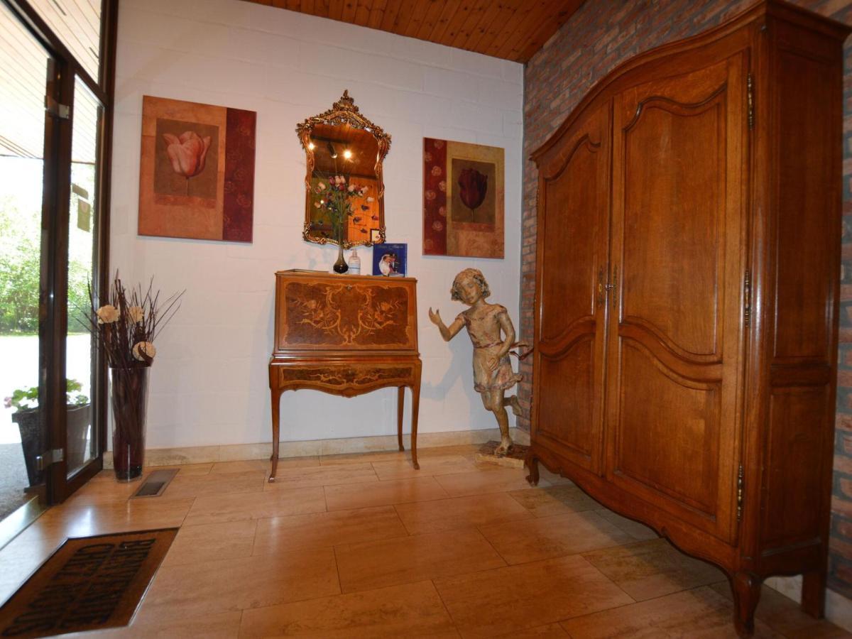Luxury Villa With Swimming Pool Stavelot Esterno foto
