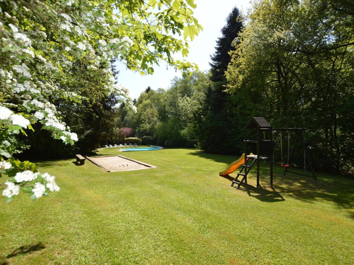 Luxury Villa With Swimming Pool Stavelot Esterno foto